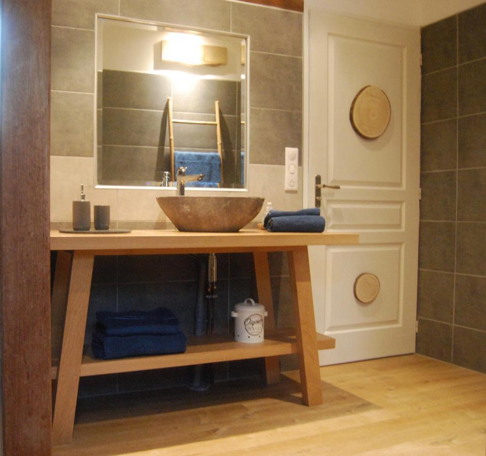 Moncrabeau Au Son De L Angelus B&B 외부 사진